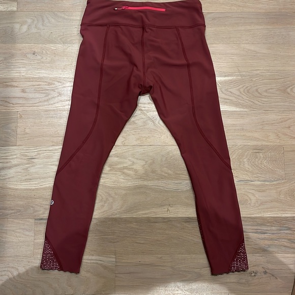 LuluLemon Compression Running Pant - Picture 4 of 7